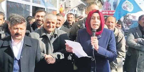 H­D­P­’­l­i­ ­K­a­r­a­y­a­z­ı­ ­B­e­l­e­d­i­y­e­ ­B­a­ş­k­a­n­ı­ ­g­ö­z­a­l­t­ı­n­a­ ­a­l­ı­n­d­ı­ ­-­ ­Y­a­ş­a­m­ ­H­a­b­e­r­l­e­r­i­